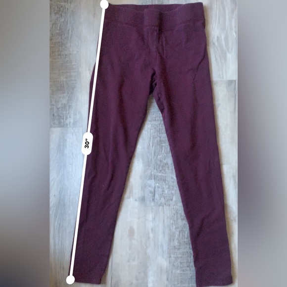 Aerie Chill Play Maroon Leggings - Picture 3 of 7